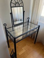 Vintage-/Romantic-Industrial Schminktisch