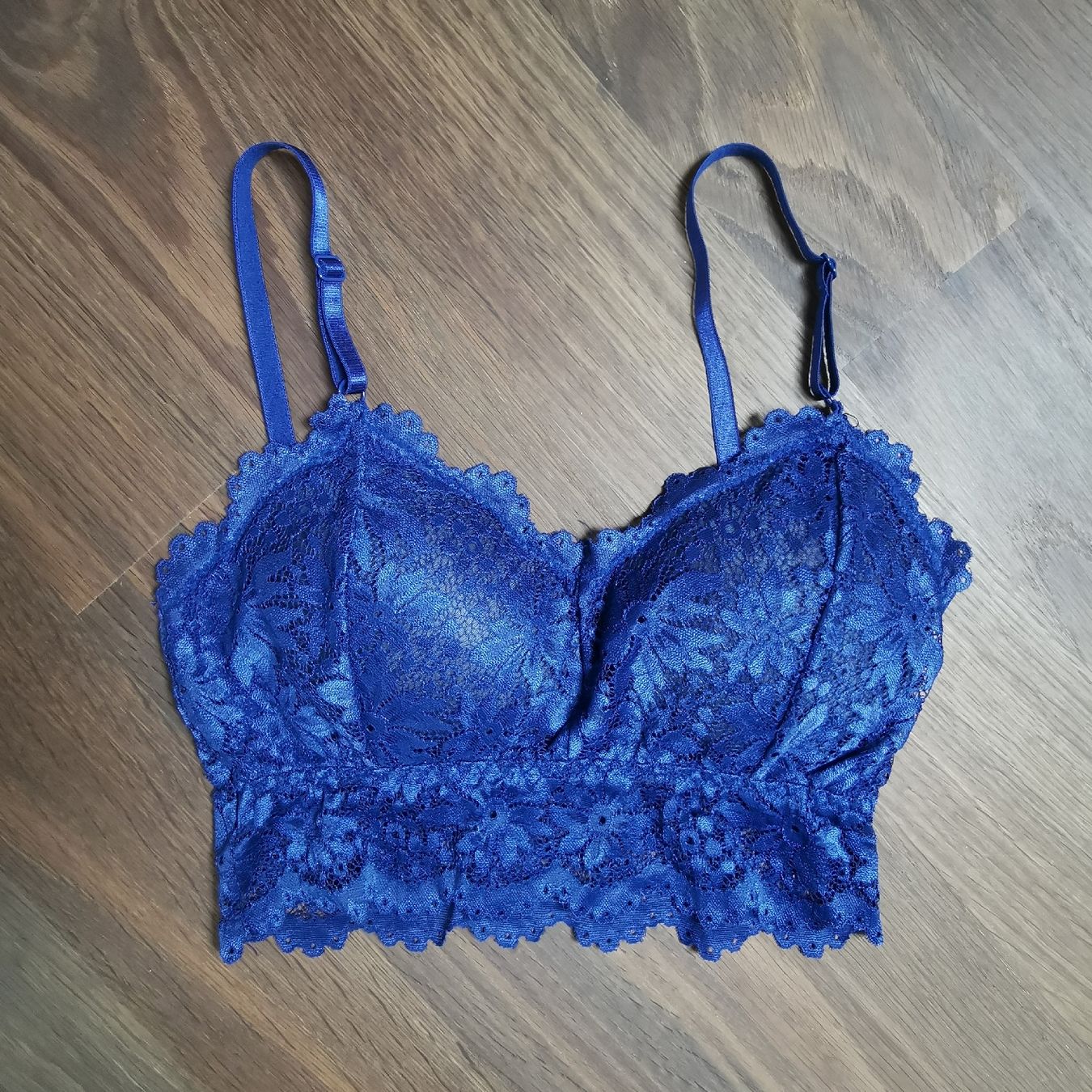 Tops: Blaues Spitzen Bustier Gr. S – Neu (gemäss Beschreibung) aus Obergerlafingen von Sigus