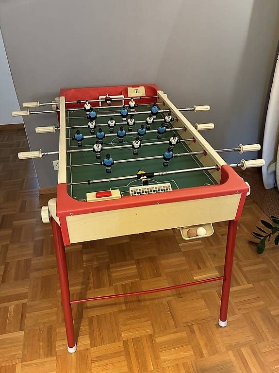 Giochi: Töggelikasten Tischkicker 70er inkl. Bälle – Usato da Zürich venduto da KarlJulius