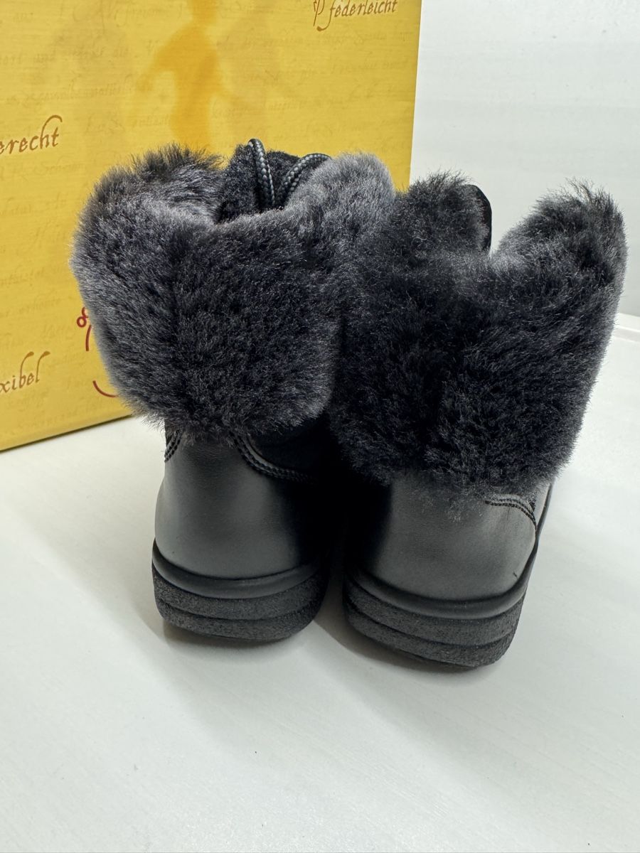 Scarpe da donna: Bottines fourrées Ströber noires, taille 38, neuves! – Nuovo e nell'imballaggio originale da Brügg BE venduto da Goob 4