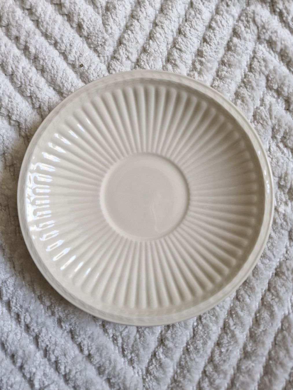 Wedgwood Teller: 3 schöne Wedgewood Edme Unterteller – Gebraucht aus Bern von ann_l7tf