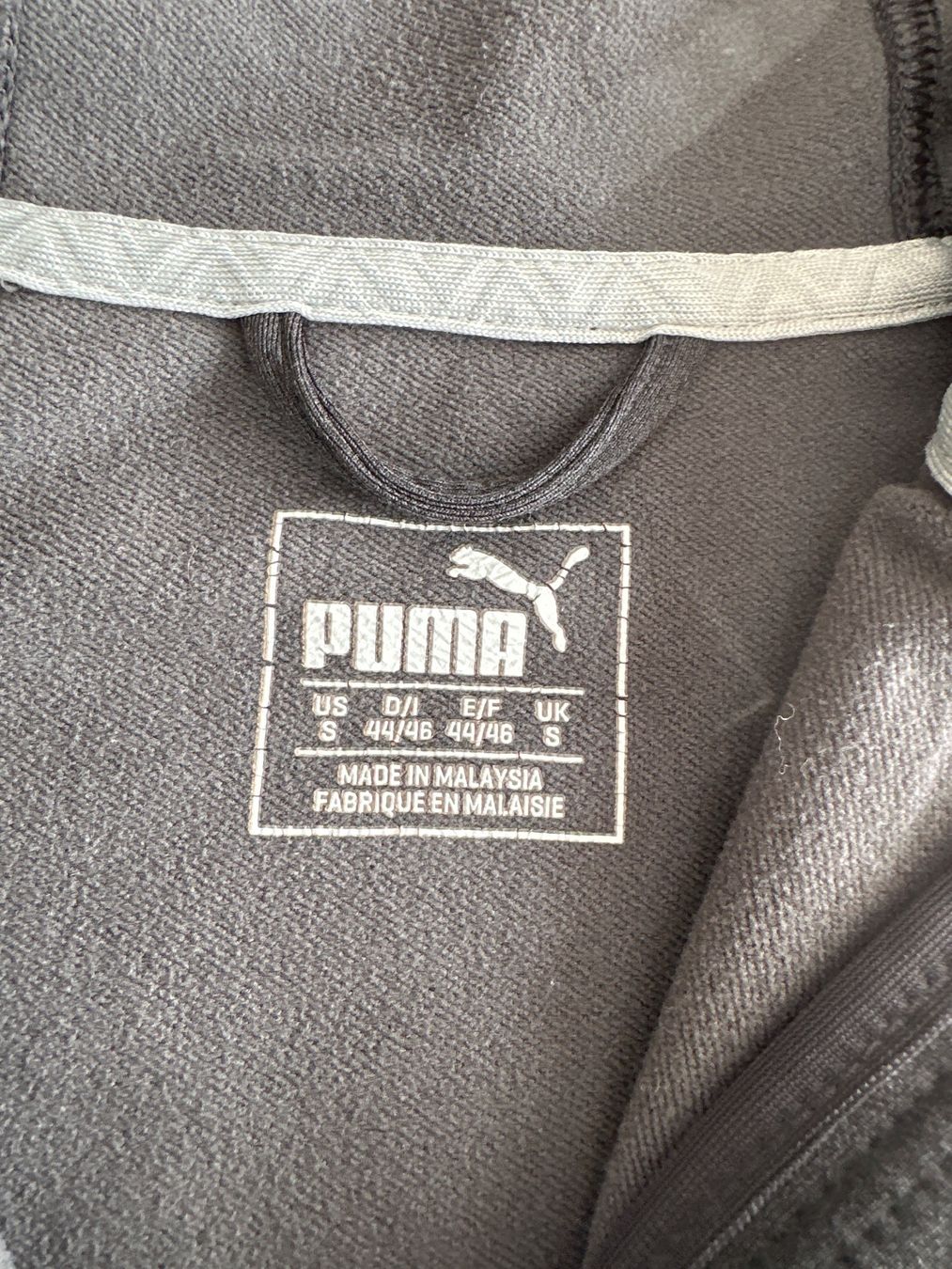 Puma Pullover & Sweatshirts: Pullover Puma – Gebraucht aus Marbach LU von sand003 1