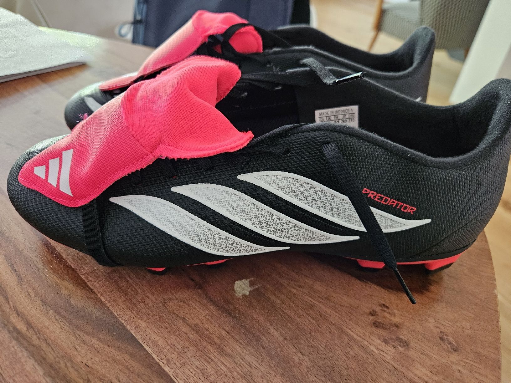Adidas Chaussures hommes: predator club ft fg – Neuf (Voir description) à bottmingen par btu_h8y6 1