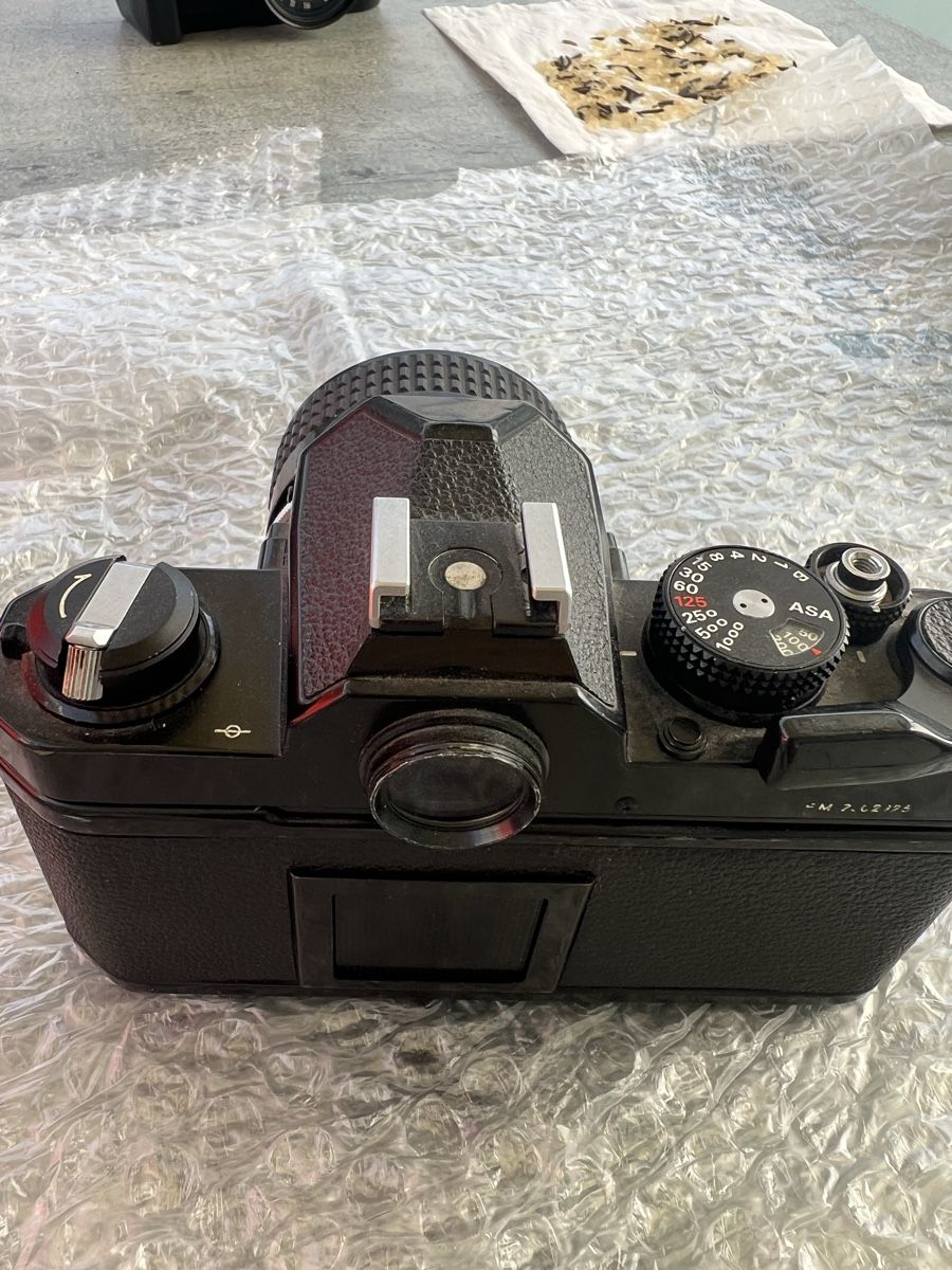 Nikon Fotocamera: Nikon FM – Usato da Zürich venduto da jao_2bx7 3