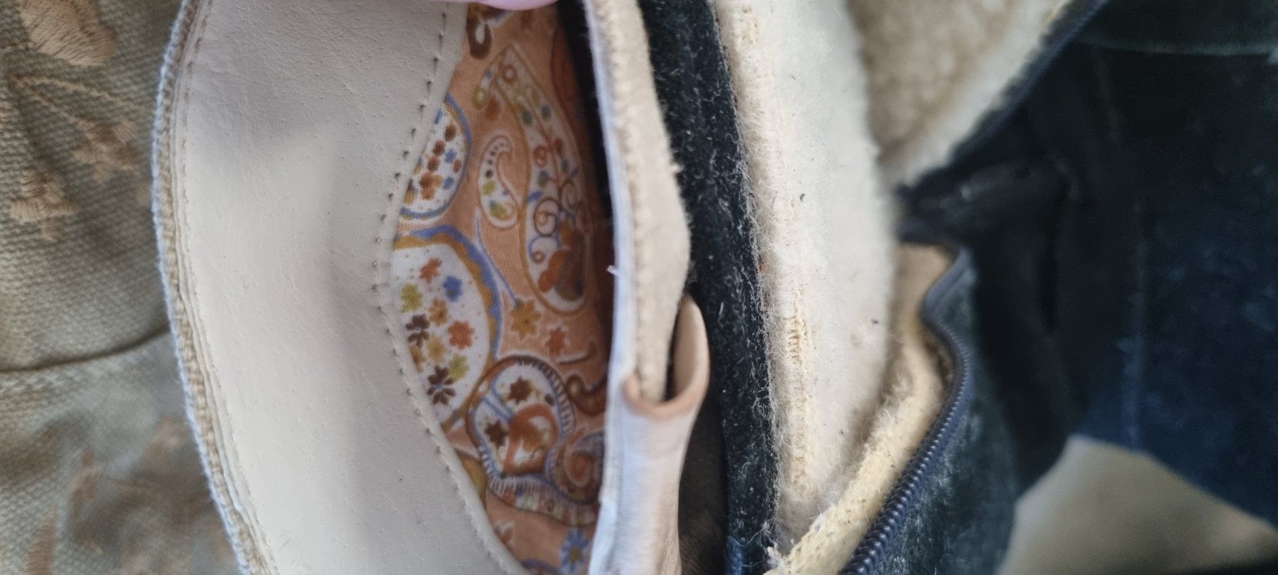 Scarpe da donna: 2 paar Stiefel gr.39 – Usato da Grossdietwil venduto da GNOM313 2