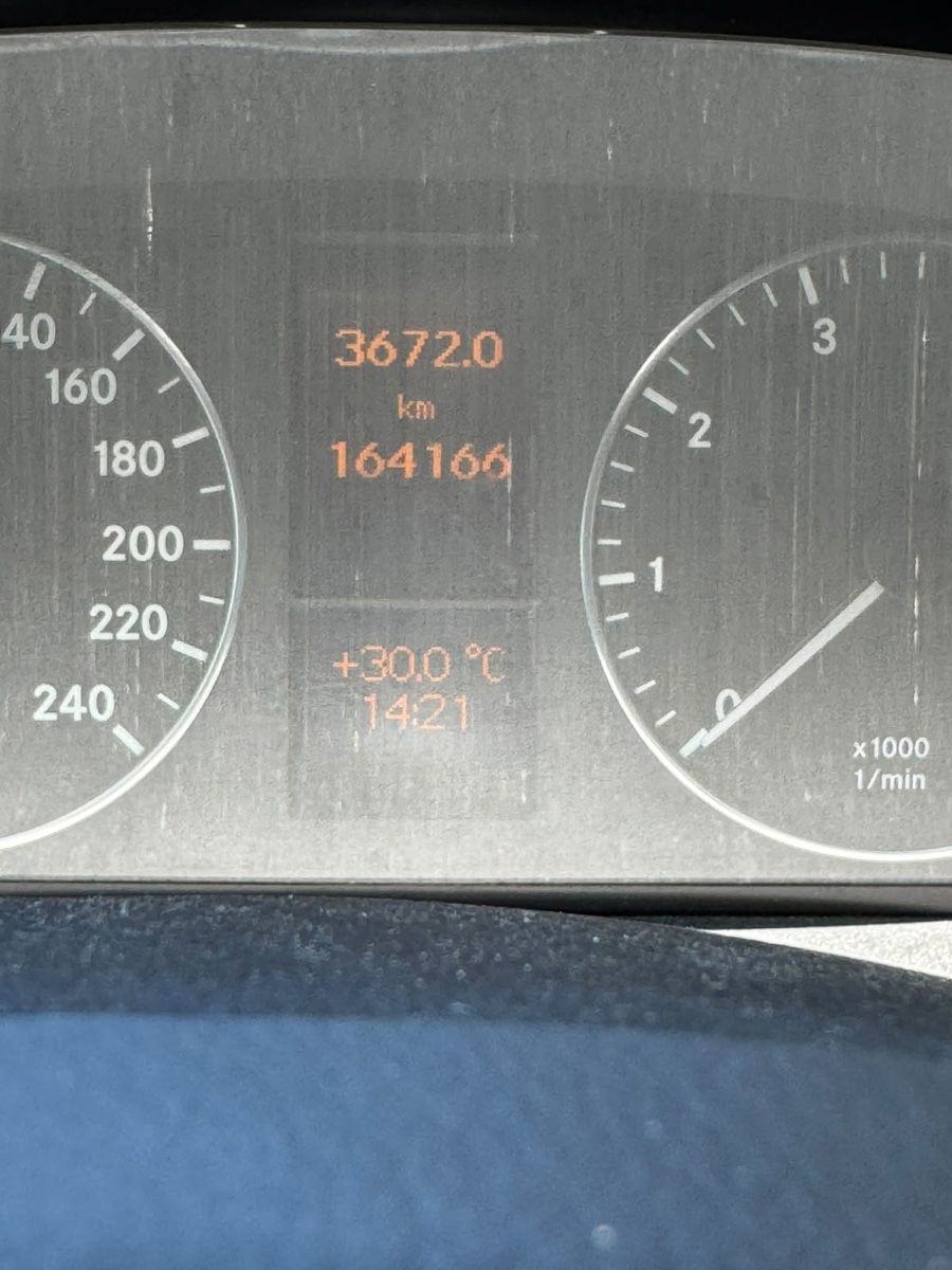 Mercedes-Benz Autos: Mercedes A 160 – Gebraucht aus Genève von Richard-rich 9