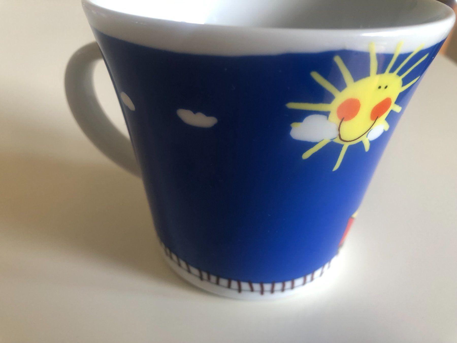 Kahla Tazze: Kindertasse von Kahla – Usato da Bassersdorf venduto da sammelfloh 2