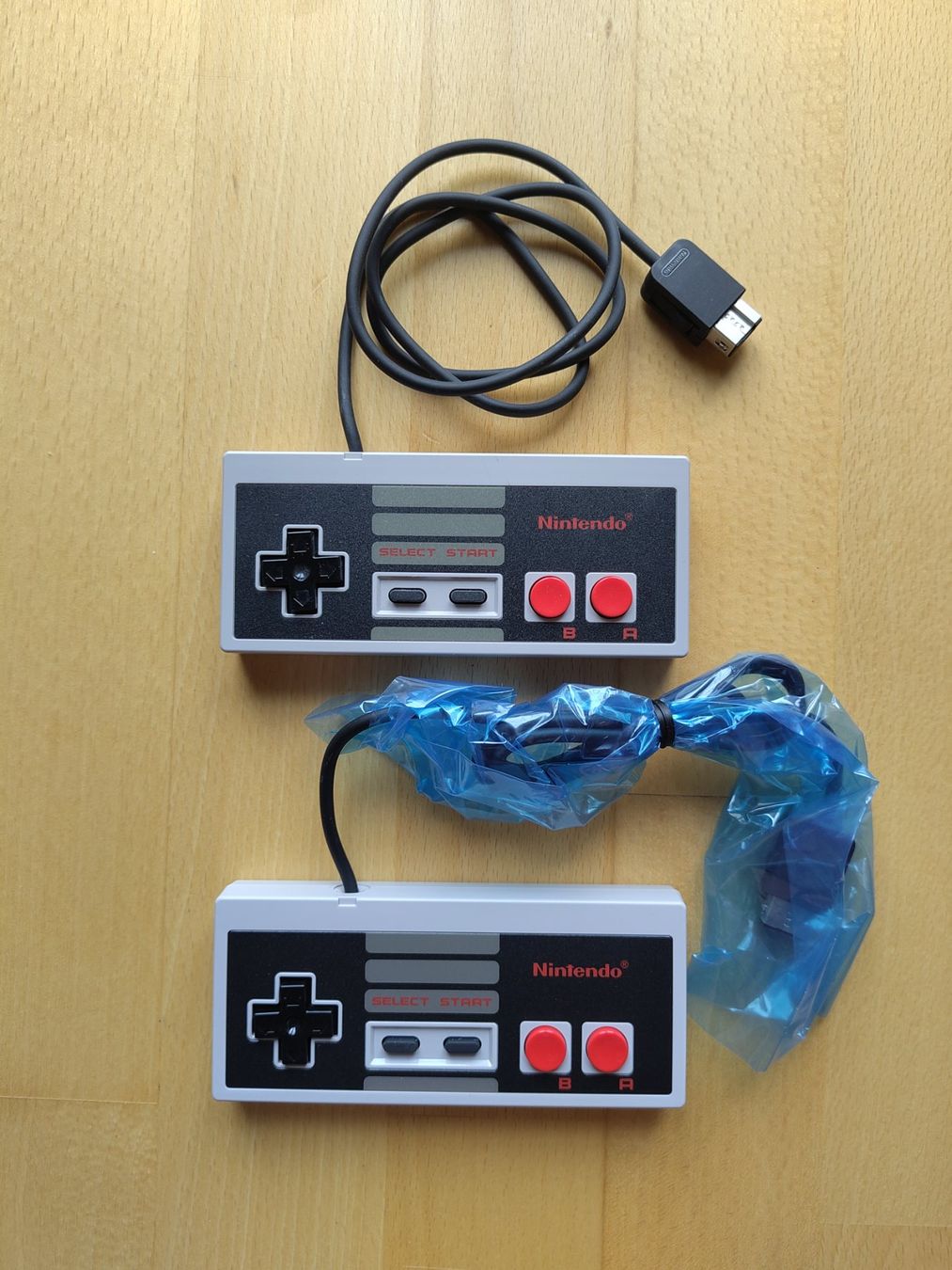 Nintendo Manettes: 2x NES Controller - Nintendo Entertainment System – D'occasion à Gümligen par urw_62l5 3