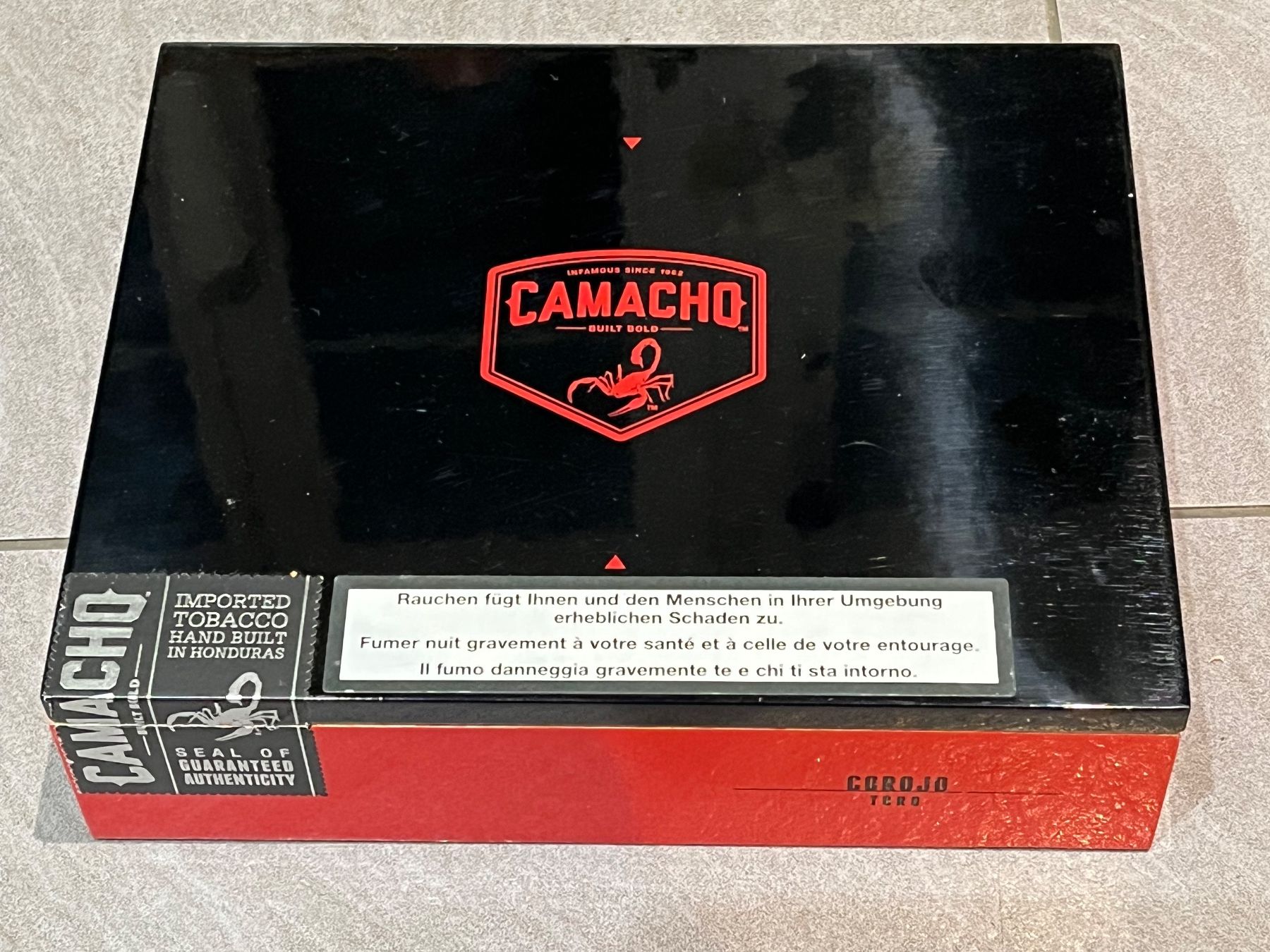 Casse di trasporto: Zigarrenkiste "Camacho" – Usato da Bauma venduto da Budgerigar