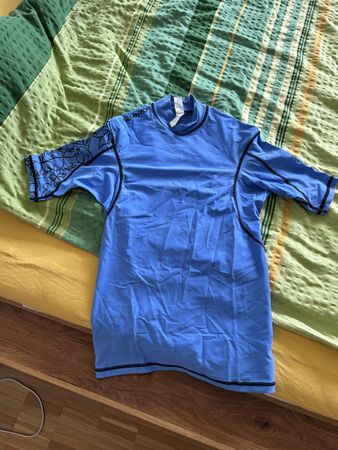 2 Tribord Lycra Wassershirts