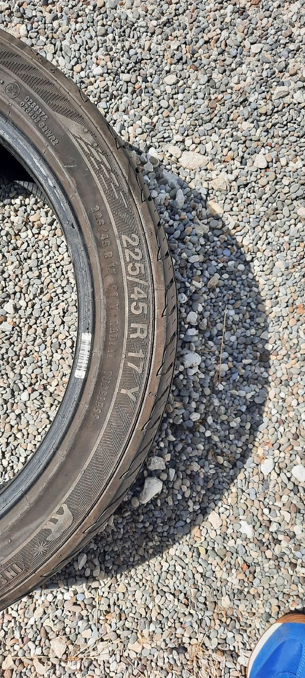 Pneus & Roues: 225/45 R17 – D'occasion à Allschwil par Olexis 1