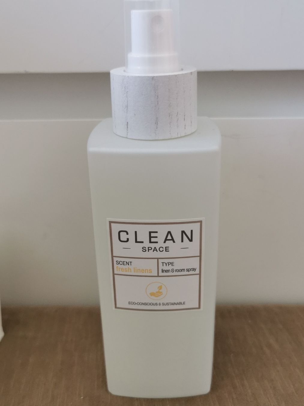 Clean Profumi & Eau de Toilette: Clean Space scent fresh linens  – Nuovo e nell'imballaggio originale da Schlieren venduto da vlalif