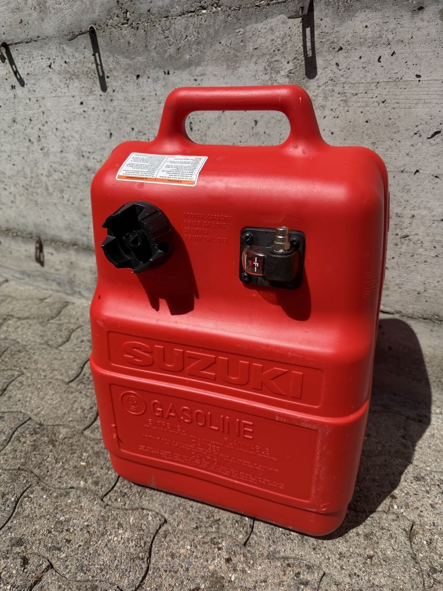 Benzinkanister: Suzuki Benzinkanister 25 Liter – Gebraucht aus Stein am Rhein von bep2