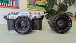 Canon AE-1 mit 2 Objektiven