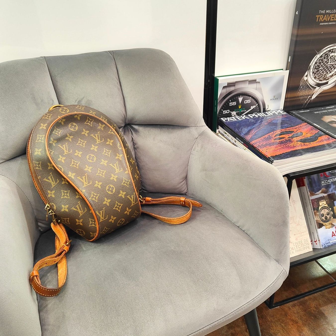 Louis Vuitton Zaini: Sac à dos Louis Vuitton Ellipse – Usato da Montreux venduto da CashPay_Montreux