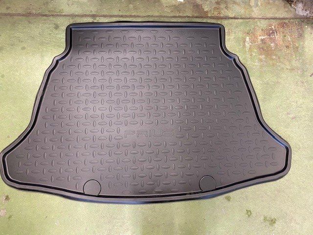 Toyota Tappeti & Tappetini: Kofferraummatte Toyota Prius ab 2016 – Nuovo e nell'imballaggio originale da Au ZH venduto da ausee01
