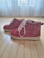 Kinderschuh rot Sterne Grösse 22 guter Zustand