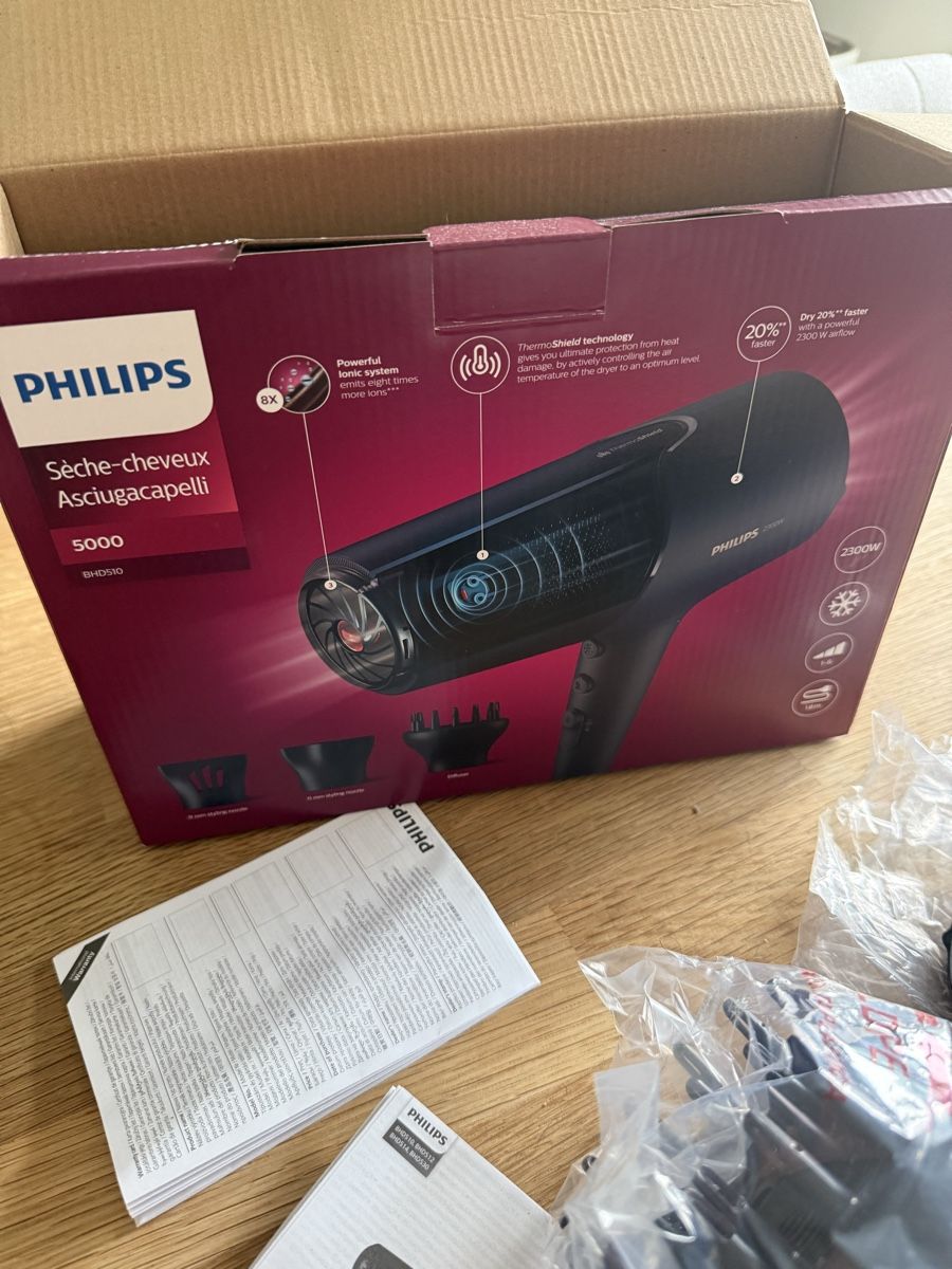 Philips Asciugacapelli: Asciugacapelli Philips 5000, mai usato – Nuovo e nell'imballaggio originale da Ponte Capriasca venduto da dan_7mqv 2