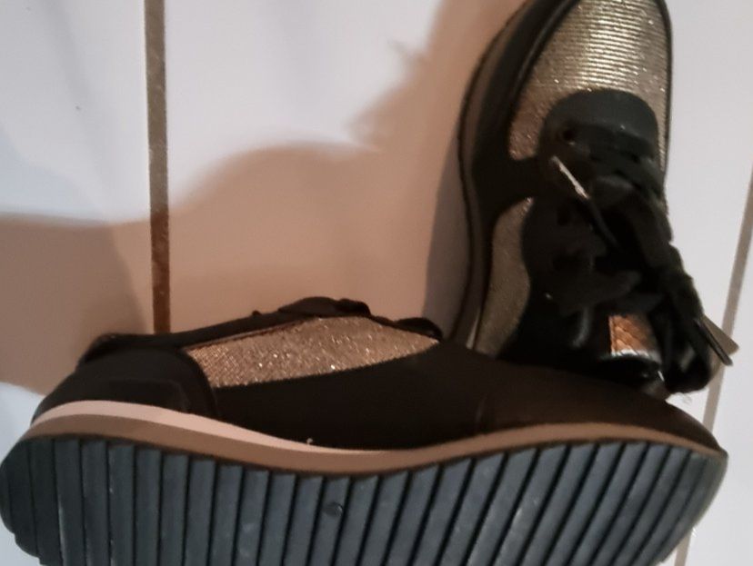 Bench Scarpe da donna: Sneaker Gr.38  neu Bench – Nuovo e nell'imballaggio originale da geroldswil venduto da Gumball1 2