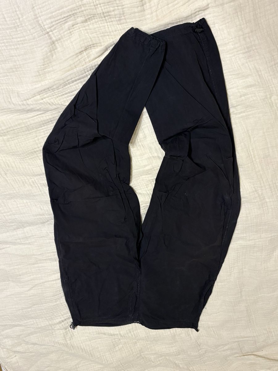 Pantaloni: Luftige Parachute Pants – Usato da Würenlos venduto da anx.ne