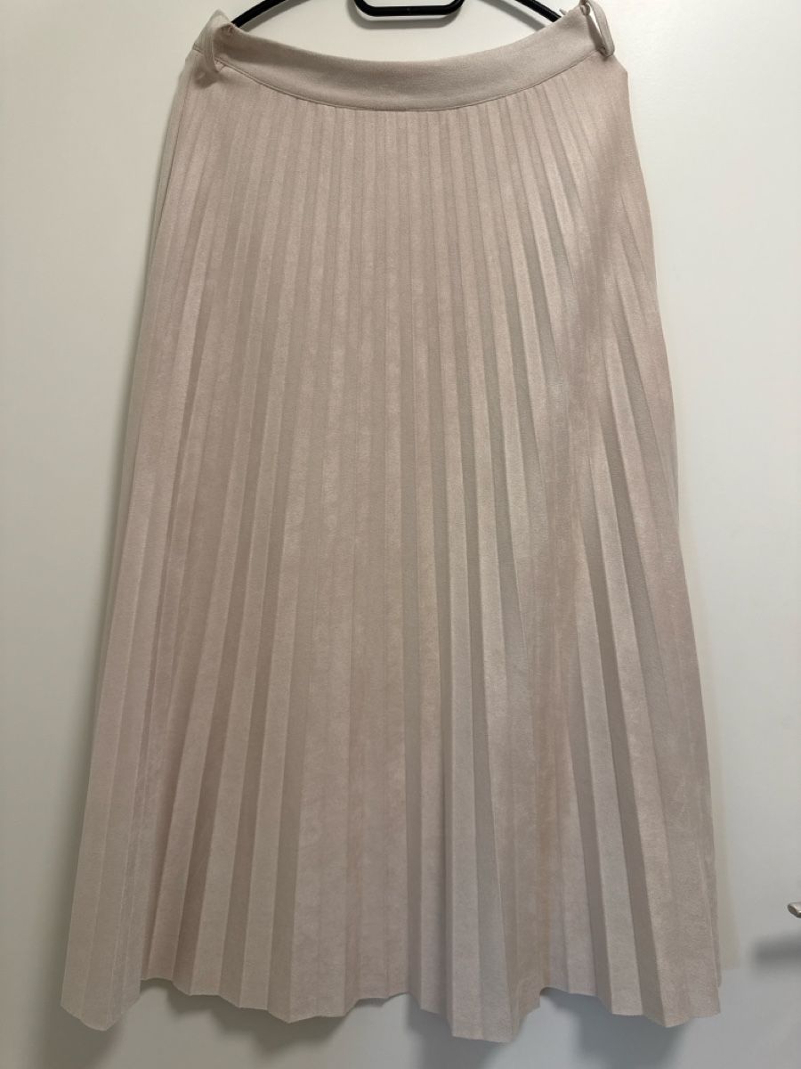 Zara Gonne: Zara Midirock Plissee Beige Gr. M – Nuovo (secondo la descrizione) da Sisseln AG venduto da Baslerin1981