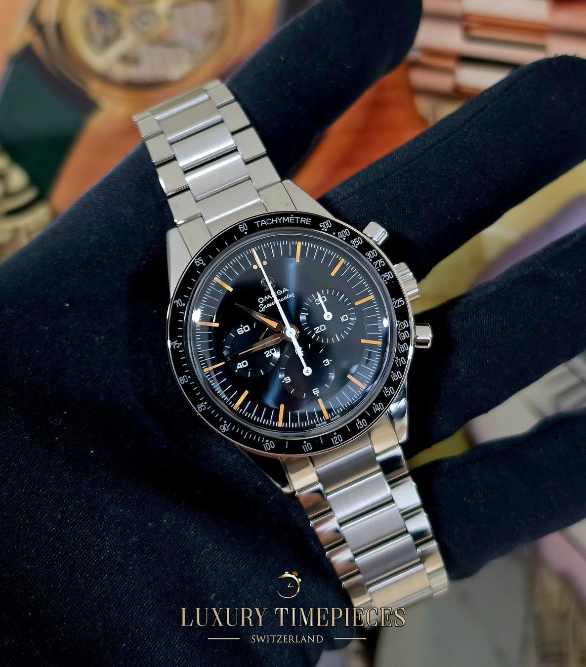 Omega Orologi: OMEGA FIRST IN SPACE / NEU / 2026 / FULL SET – Nuovo e nell'imballaggio originale da Zuzwil SG venduto da LuxuryTimepieces
