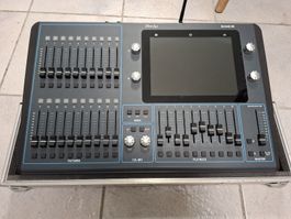 ChamSys QuickQ 20 Lichtstellpult mit Case DMX