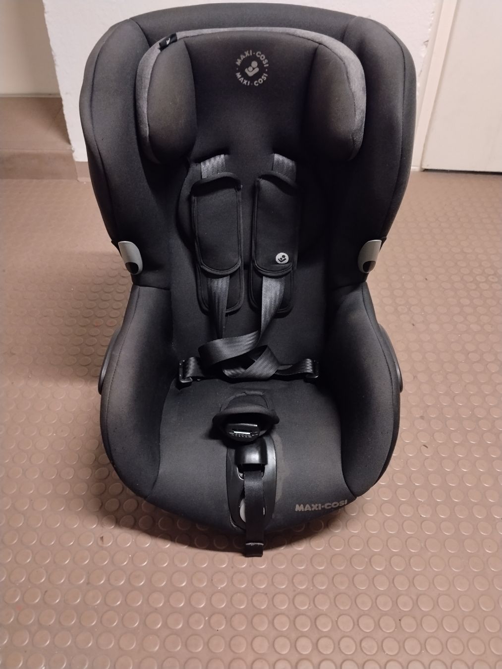 Maxi-Cosi Sièges auto: Kinderautositz Maxi Cosi – D'occasion à Werthenstein par cla_2lqz