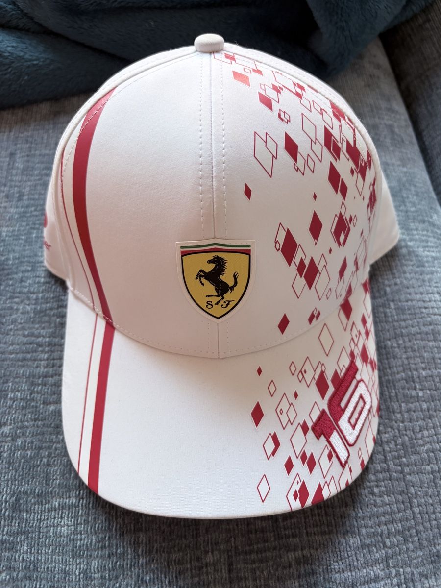 Copricapi, berretti & cappellini: Casquette Ferrari Leclerc  – Nuovo (secondo la descrizione) da Montpreveyres venduto da hae_zk6g