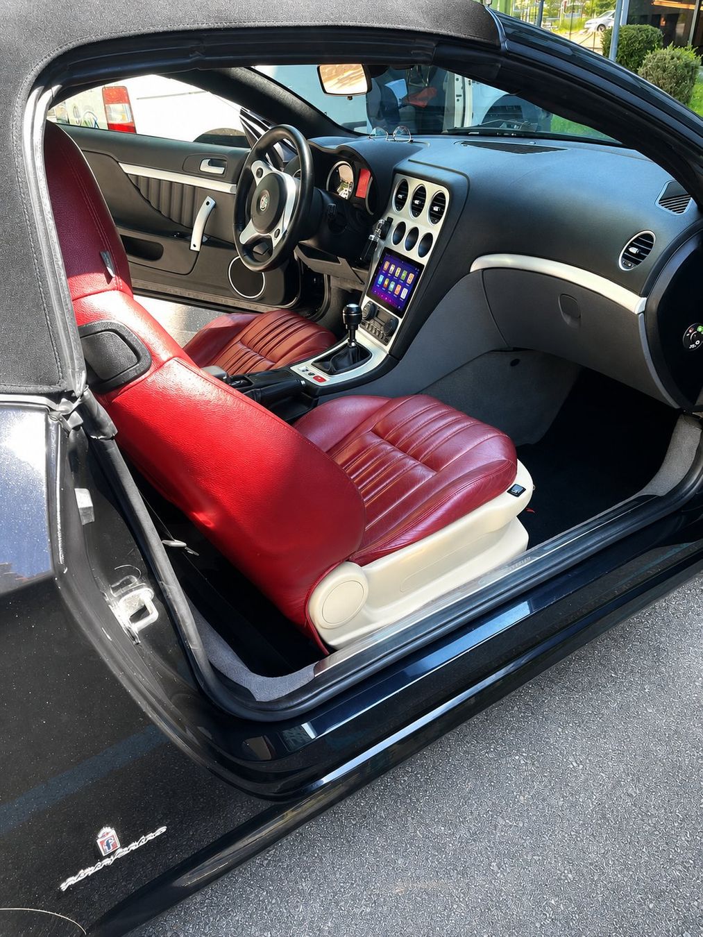 Alfa Romeo Automobili: Alfra Romeo Spider 3.2 – Usato da Adliswil venduto da lul_5h6f 3