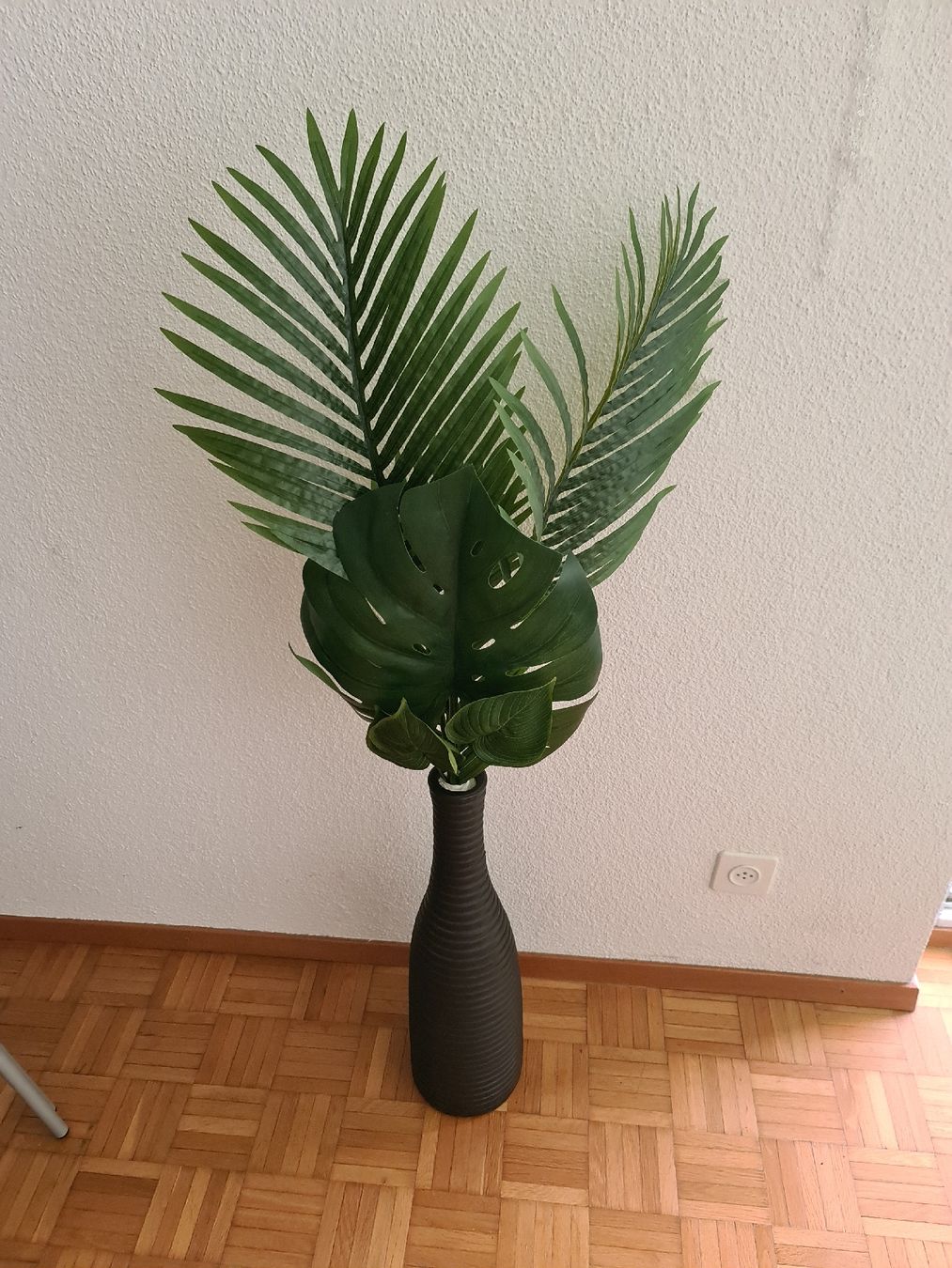Ikea Vasi & Recipienti: FLOOR VASE, porcelain, "Havtorn Färm", Ikea. – Usato da Thun venduto da erh_fs86