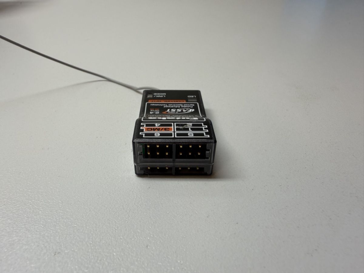 Futaba Modellismo RC: Futaba R 6106 HFC Empfänger – Usato da Oensingen venduto da Krawa 1