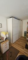 Kleiderschrank mit 2 Schiebetüren  inkl. Tablare