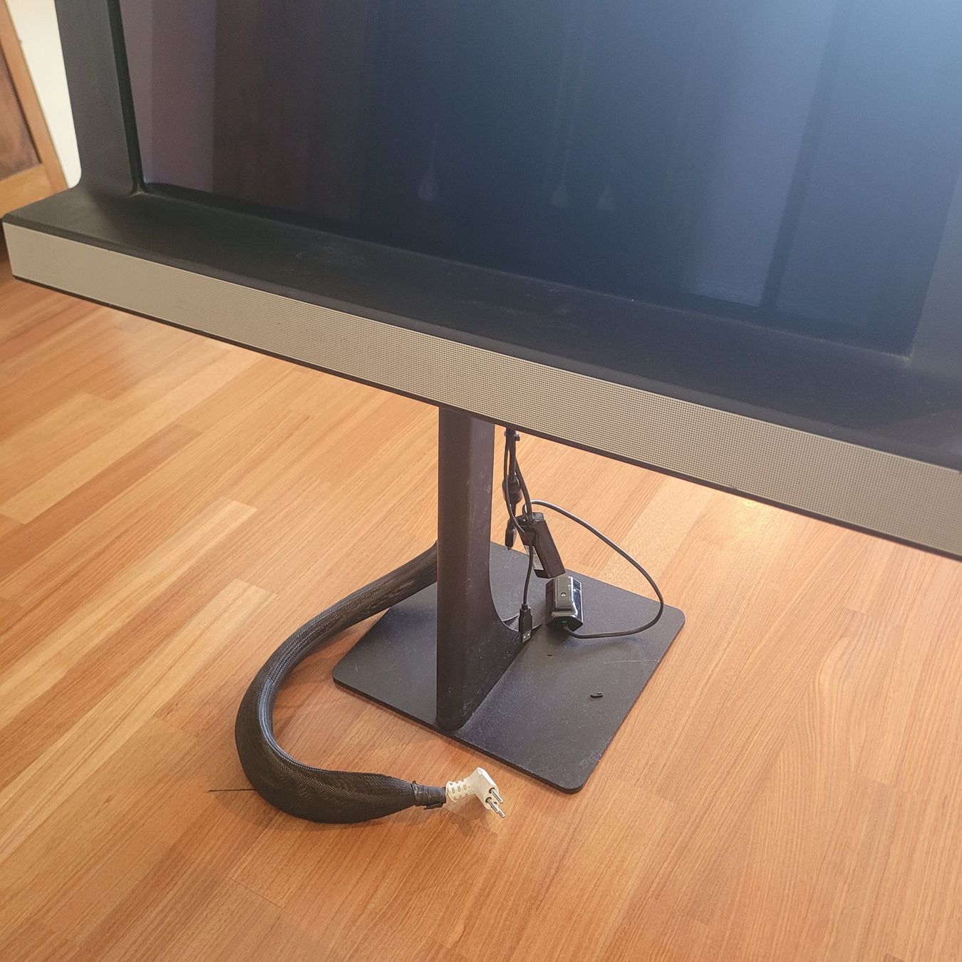 Bang & Olufsen Televisori: Televisore Bang & Olufsen 32' - Beovision 8-32 – Usato da Paradiso venduto da ale_q6lc 3