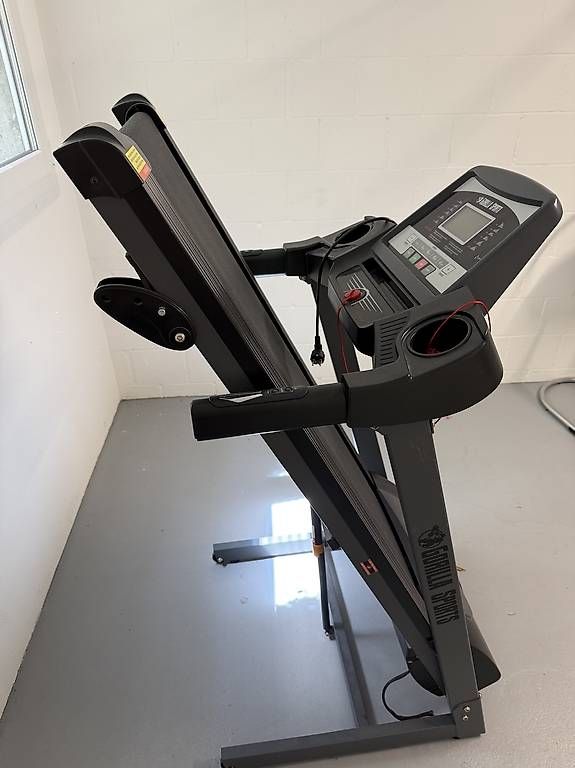 Hometrainer: Laufband – Usato da Suhr venduto da j_s_gs9d