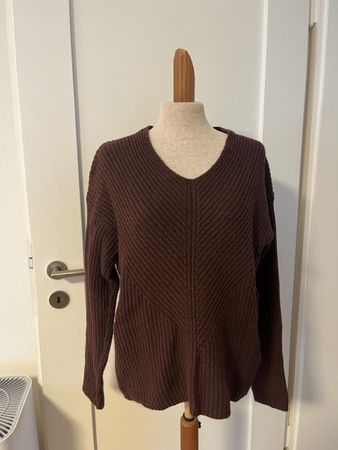 Strickpullover mit V Ausschnitt, Grösse XS, von Tom Tailor
