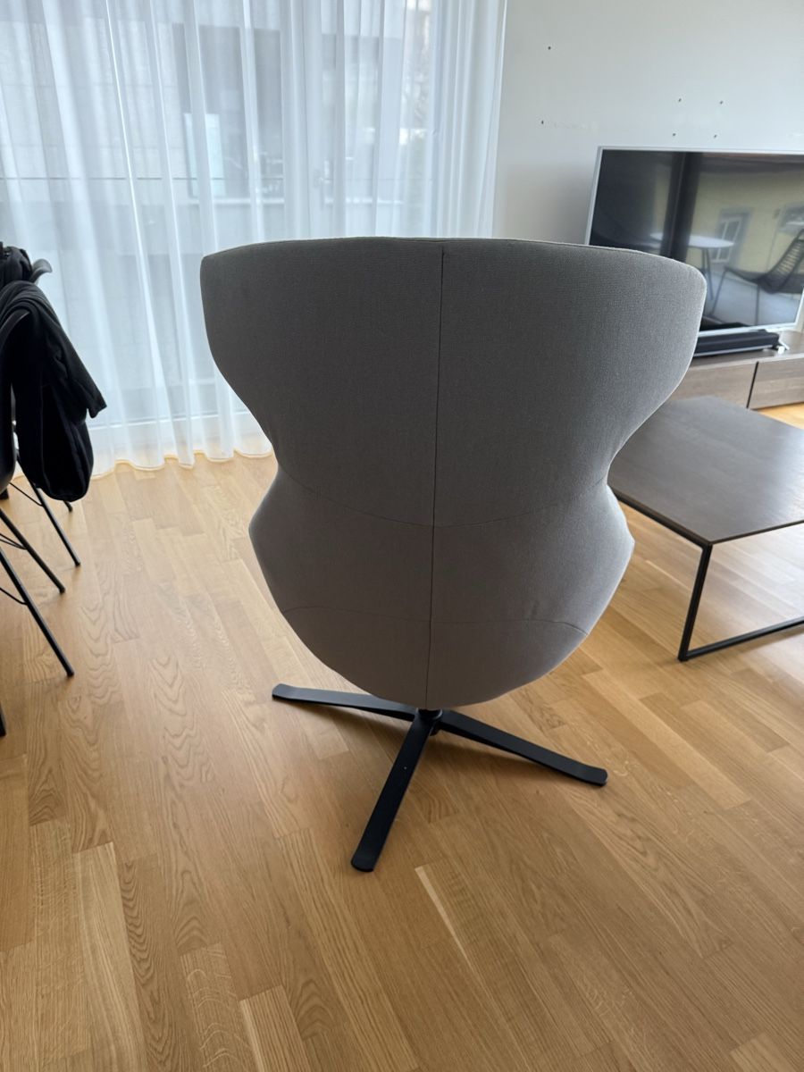 Boconcept Sessel: Porto Sessel mit Drehfunktion, hellgrauer Leeds Stoff – Gebraucht aus St. Gallen von phi_9wrm 3