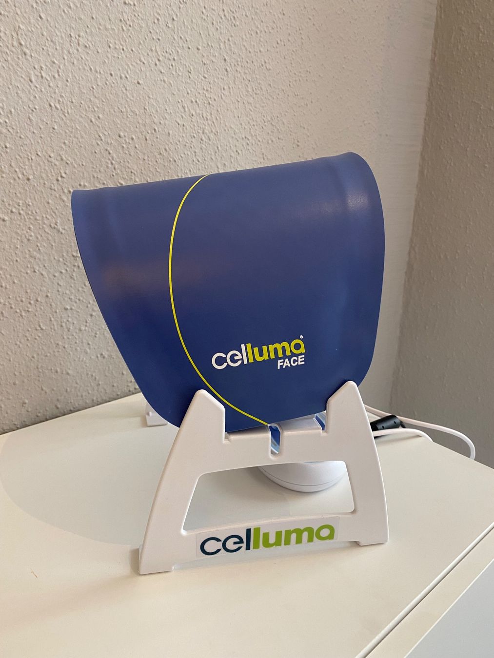 Cura del viso: LED Face Licht Celluma Rot- und Blaulicht – Usato da Gockhausen venduto da LunaCa