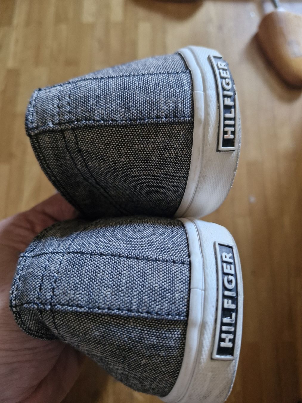 Tommy Hilfiger Scarpe da uomo: Hilfiger Slipper Frühling/Sommer 45 – Nuovo (secondo la descrizione) da Basel venduto da mic_2yn9 3