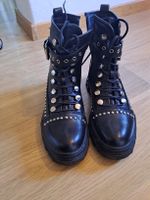Schwarze Boots mit Nieten, Grösse 37 - Top Zustand!