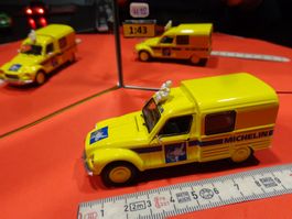 Citroen Acadina  1:43 (ohne Box) Altaya   >  (H12)
