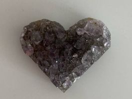 HERZFÖRMIGER AMETHYST neu!