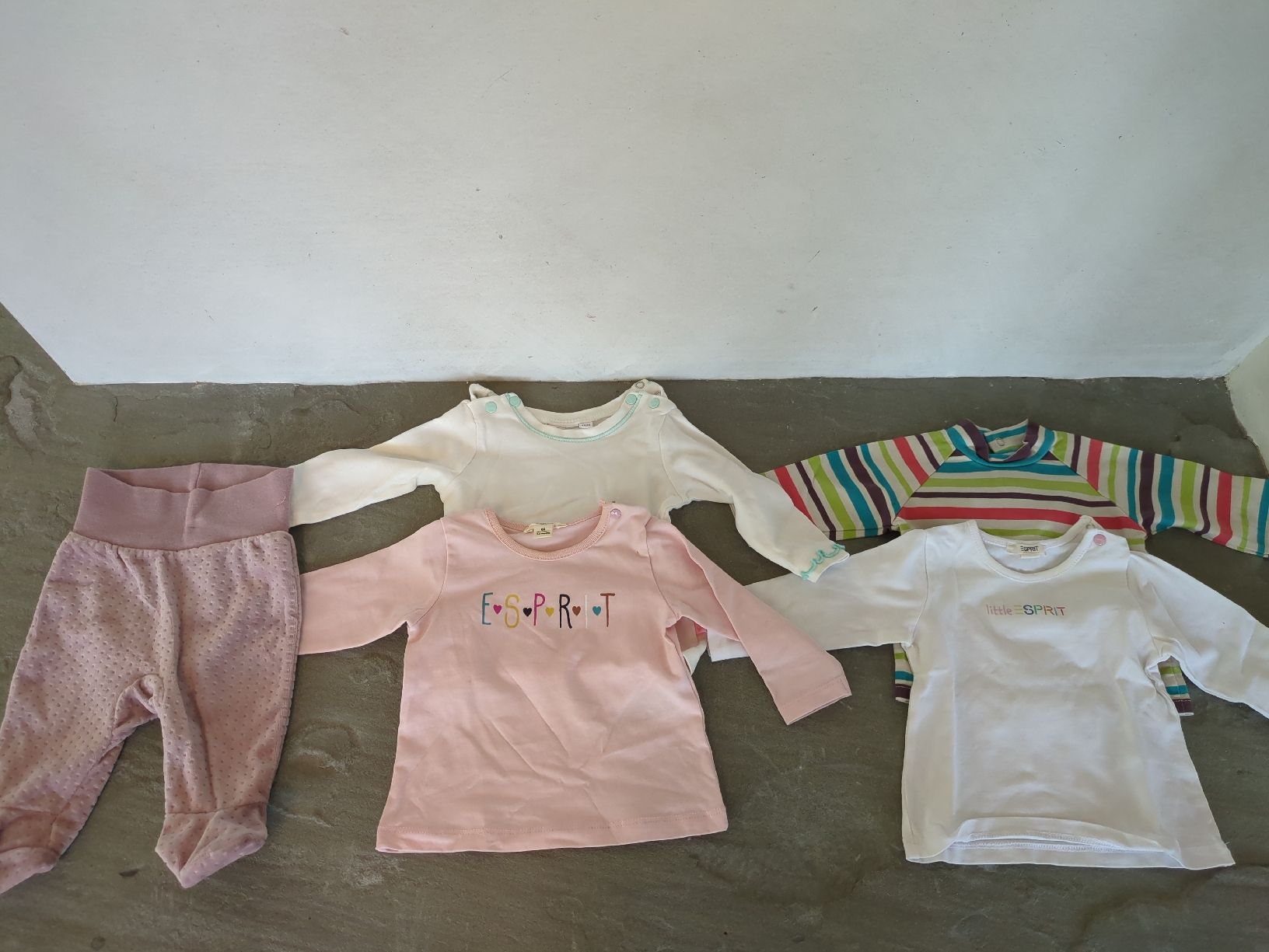 Lotti & Set di vestiti: grosses Kleiderpaket in Gr. 62 – Usato da Oberhelfenschwil venduto da Tattar 7