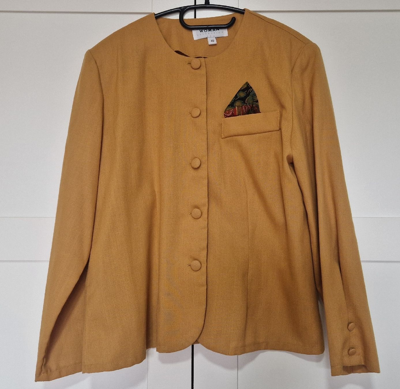 Vestes: Blazer vintage T.40 – D'occasion à Pully par Patriciaeve