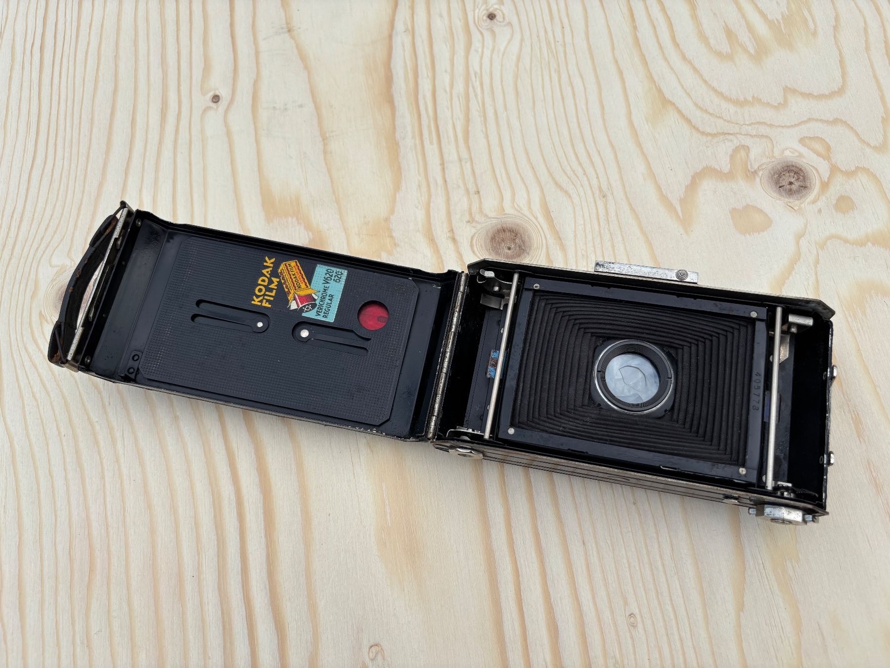 Kodak Kamera: Kodak SIX-20 Model-C Kamera – Gebraucht aus Feldbach von Olive1 9