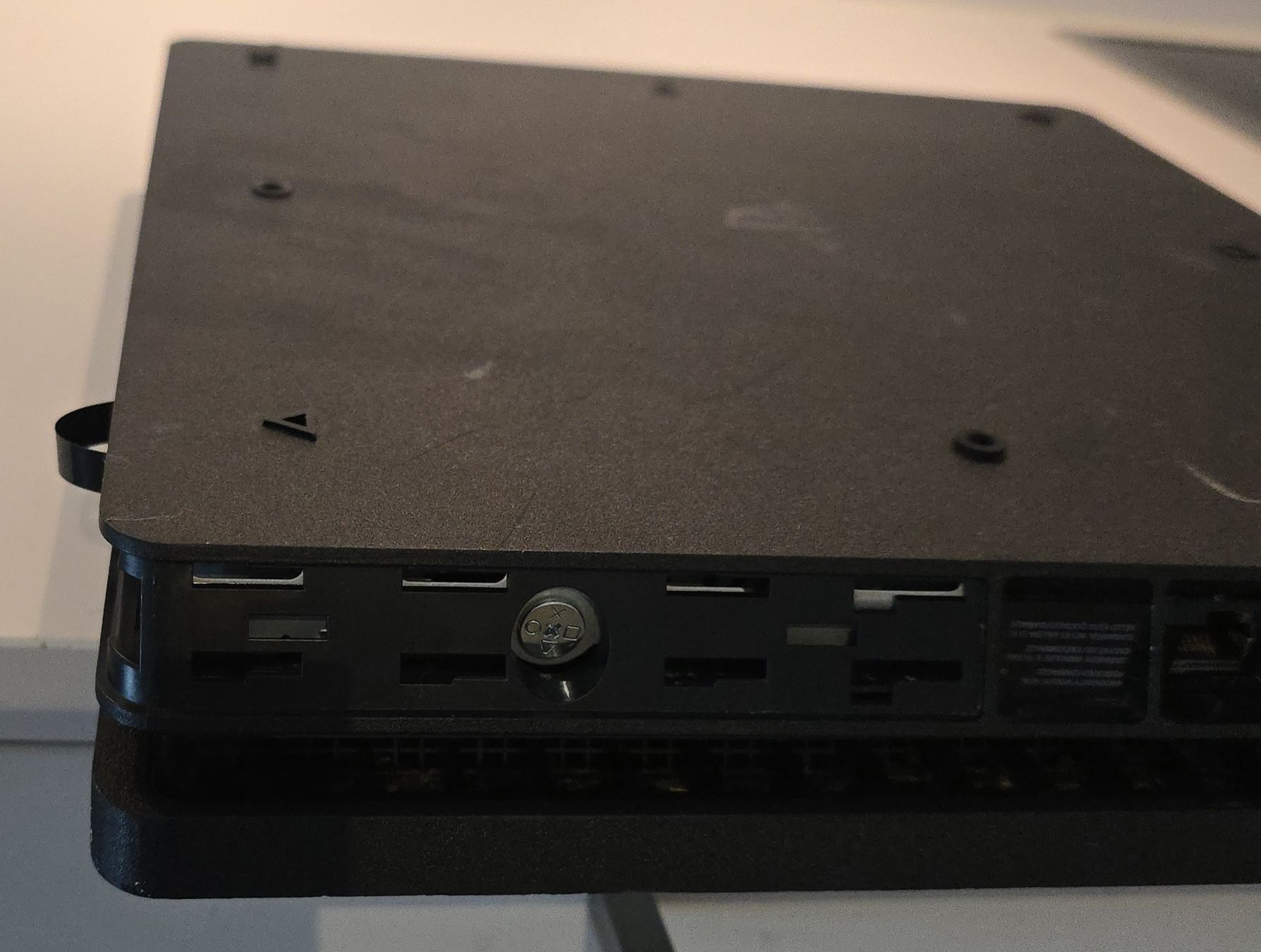 Sony Console: Ps4 Slim – Usato da Chur venduto da mig_rsw7 1