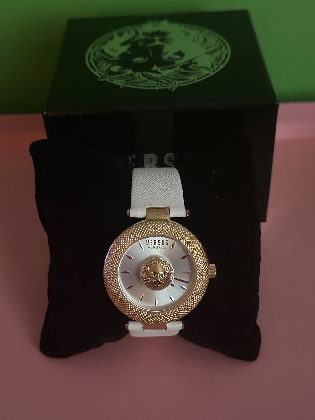 Versace Orologi: Versus Versace Uhr , neuwertig, inkl Box – Usato da Basel venduto da Blausara707 1