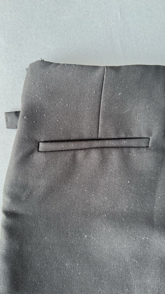 Zara Röcke: Black Tailored Shorts – Gebraucht aus Seengen von amandasartori 3