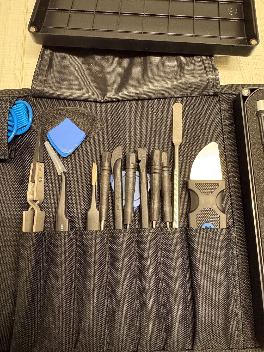 Alle Werkzeuge: iFixit Boîte à outils Pro Tech – Neu (gemäss Beschreibung) aus Chêne-Bougeries von jool 3