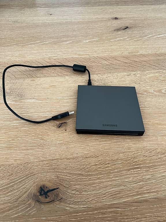 Lecteur multimedia & Streamer: Externer DVD Player – D'occasion à Oberwil-Lieli par Jo-Ke